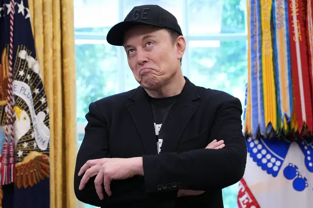 Elon Musk, Elizabeth Holmes, and Donald Trump Are All Alike, Says 'Musk' Filmmaker Alex Gibney