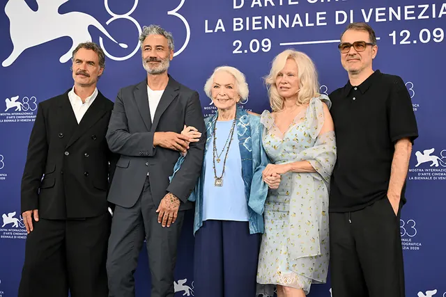 Ellen Burstyn Wipes Away Tears, Hugs Taika Waititi and Pamela Anderson as Heartfelt Drama ‘Place to Be’ Earns 6-Minute Venice Ovation