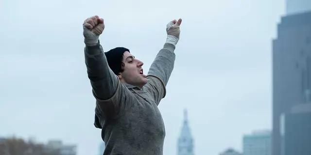 ‘I Play Rocky’ Review: Anthony Ippolito Channels Sylvester Stallone in Peter Farrelly’s Cleverly Crafted Crowd-Pleaser About the Making of ‘Rocky’