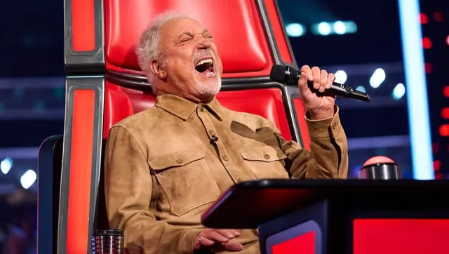 Tom Jones Claims He Has Been Fired From ‘The Voice UK’ Because Of “Financial Difficulty”