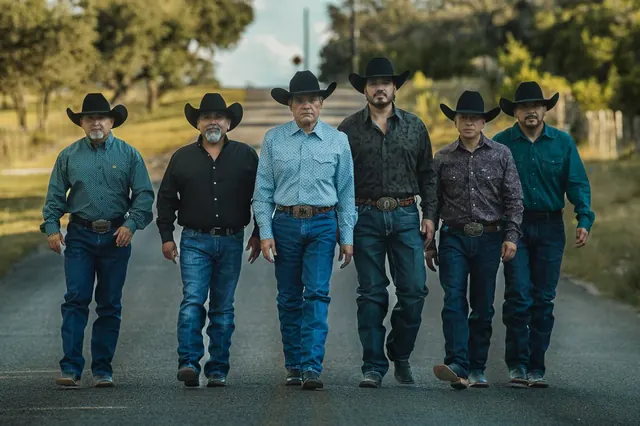 Intocable to Headline Mexico’s Independence Day Celebration at the Zócalo: ‘Are You Ready, CDMX?!’