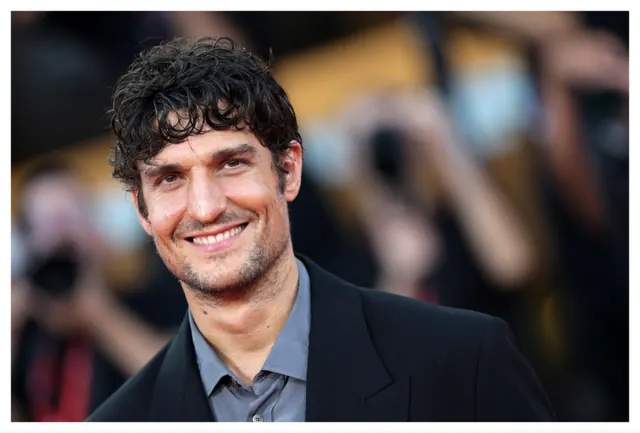 Louis Garrel on Being Nanni Moretti’s Alter Ego and Doing Sex Scenes With Jasmine Trinca in ‘It Will Happen Tonight’: ‘You Have to Feel a Real Connection’