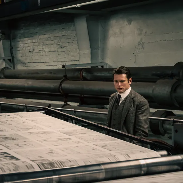 In Danny Boyle’s ‘Ink,’ Tabloid Scandals Sell and the Public Is Buying