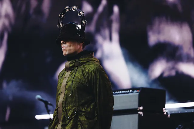 Oasis Documentary Directors on Filming the Brothers’ First Reunion in 15 Years and Why There Wasn’t Much Emotion in the Room: ‘It’s the Gallaghers, It’s Not ‘Dawson’s Creek”