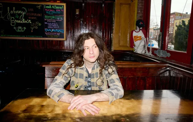 Kurt Vile talks Fontaines D.C. collab, his shoutout from Sam Fender, and paying tribute to Philadelphia: “It’s like rap – I’m calling out my fucking zone!”