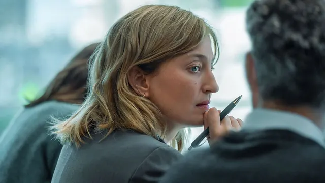 ‘A Good Little Soldier’ Review: A Tense French Workplace Drama About a Woman Caught Between Motherhood and Corporate Hell